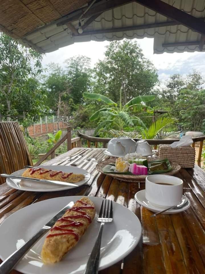 Odambang Village Homestay バッタンバン エクステリア 写真