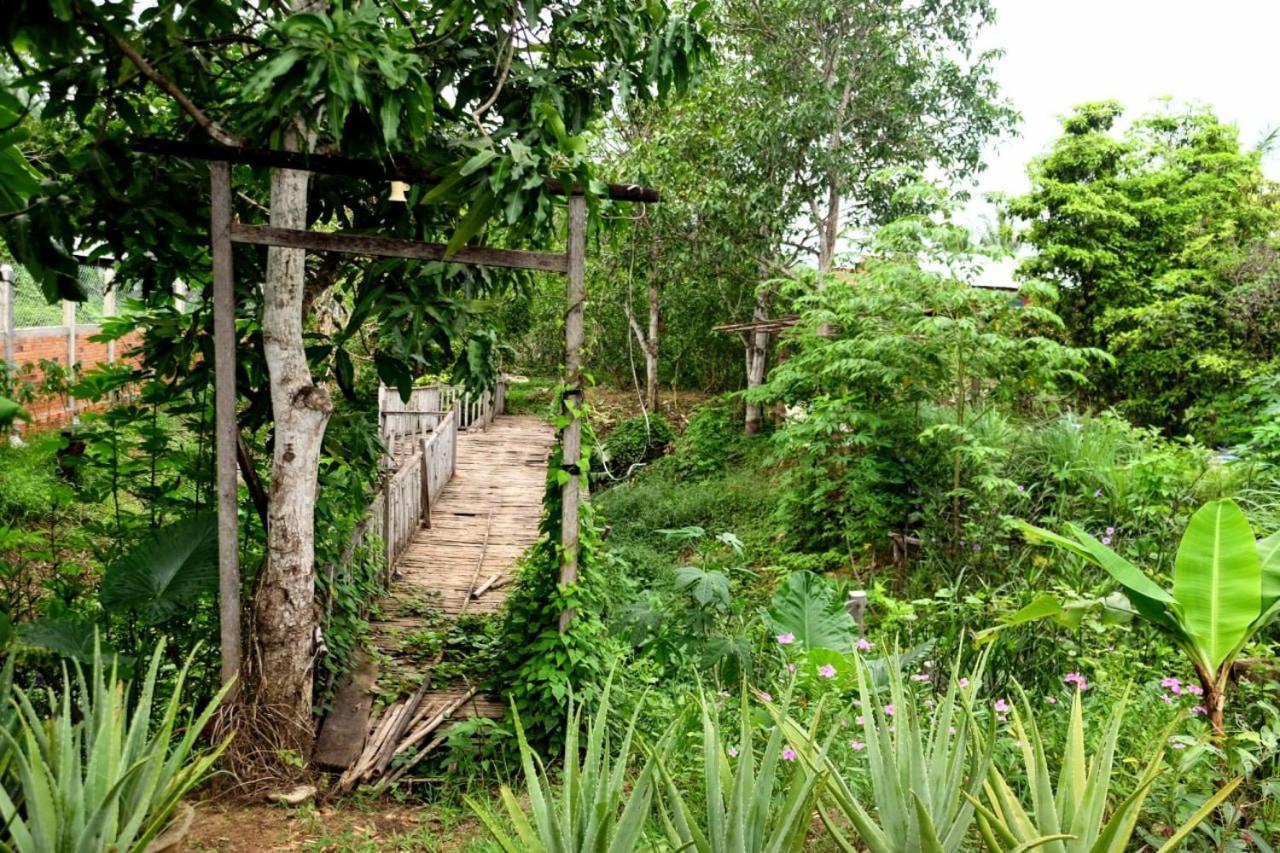 Odambang Village Homestay バッタンバン エクステリア 写真