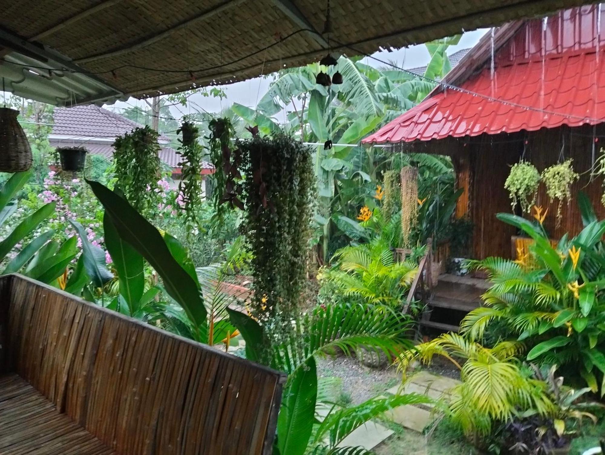 Odambang Village Homestay バッタンバン エクステリア 写真